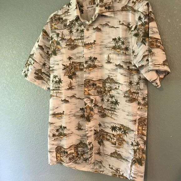 Pierre Cardin Short Sleeve Shirt - Picture 1 of 9